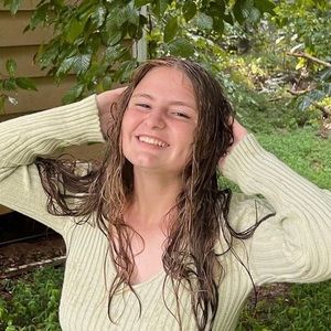 Meet your Posher, Breanna